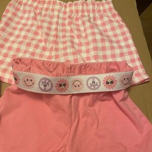 Girls' size 5T, 11 pc short lot. 6-shorts, 4-bike shorts, 1- skort.